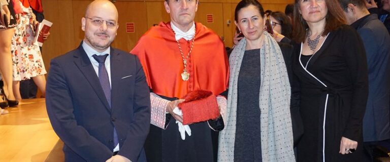 Jesús Navarro en la entrega de premios a la Excelencia Académica Cátedra German Bernácer